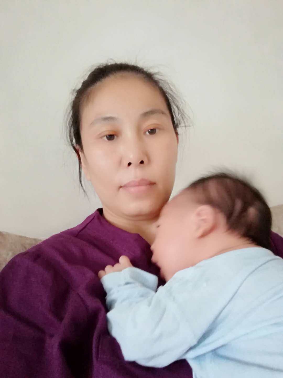 /李菊桂月嫂的个人照片展示