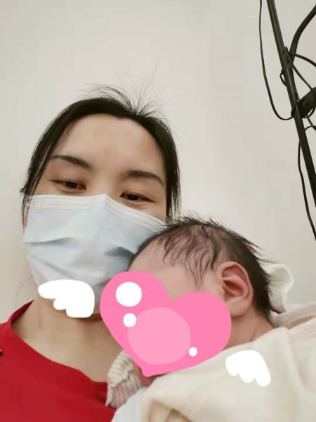 /吴利华月嫂的个人照片展示