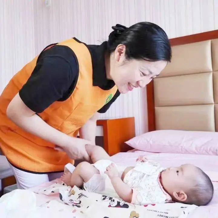 1665279823238586.jpg 月子餐一.jpg