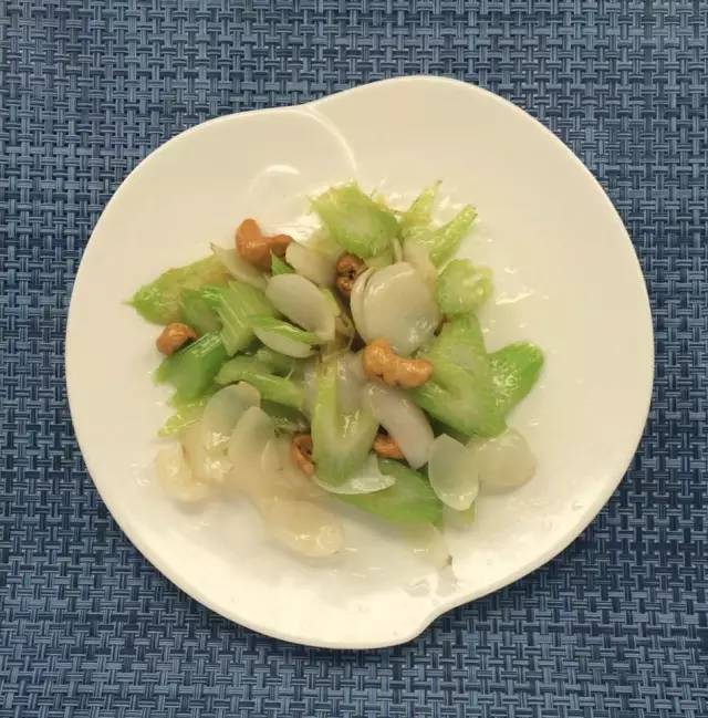 月子餐一.jpg